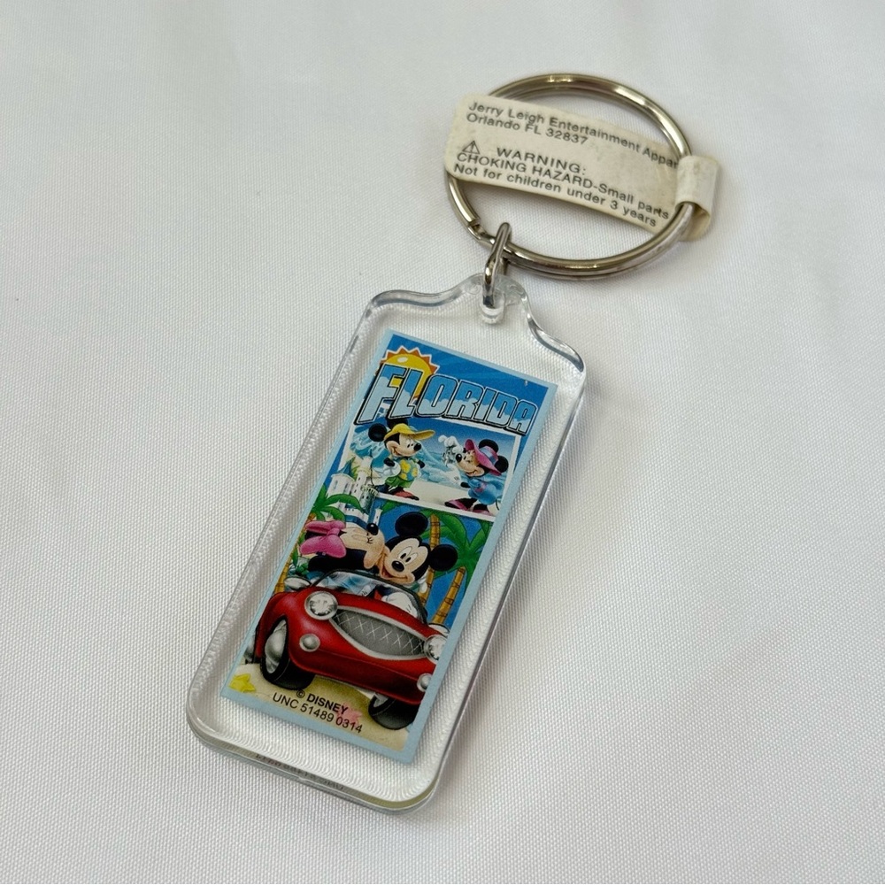 Disney Mickey & Minnie Mouse Florida Vintage Acrylic Keychain 2.75" X 1 1/8"